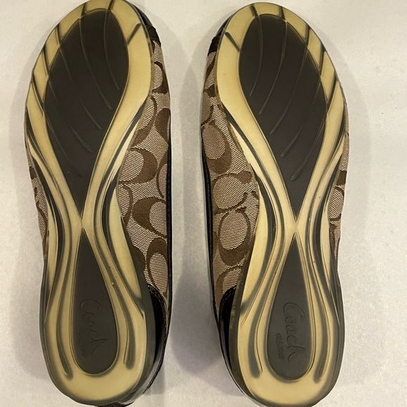 COACH tan ballet flats, Size 7.5 - Picture 5 of 7